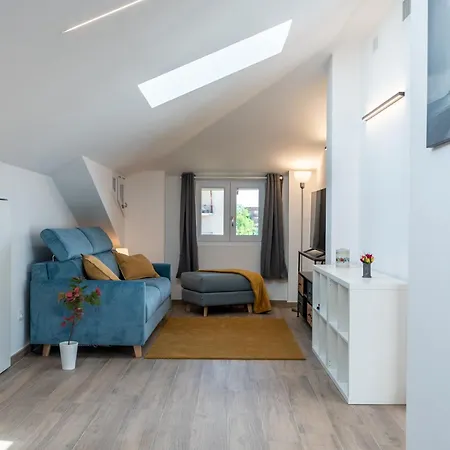 アパート La Tana Dei Sogni *