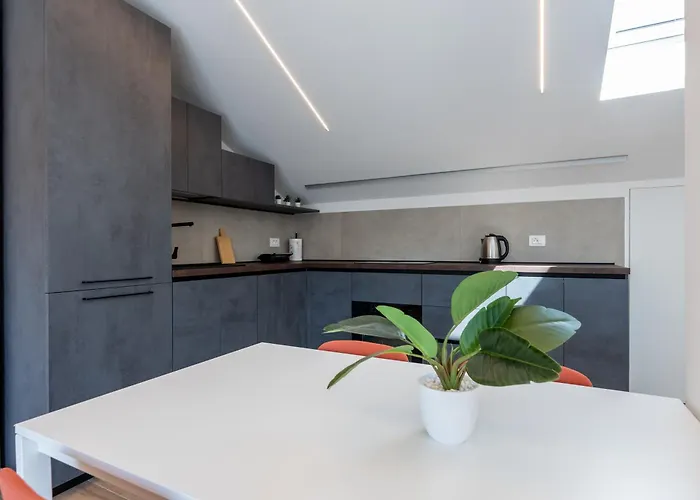 La Tana Dei Sogni * Chieri